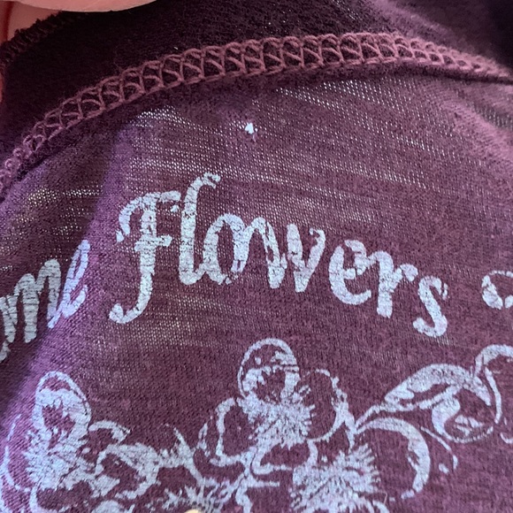 Stone Flowers stretchy t shirt - Picture 5 of 6